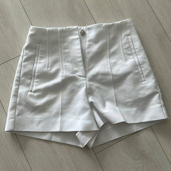 Zara white shorts - Picture 2 of 3